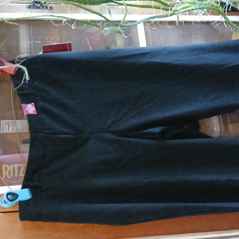 Womans Pants Slacks 18 Black Curvy Fit